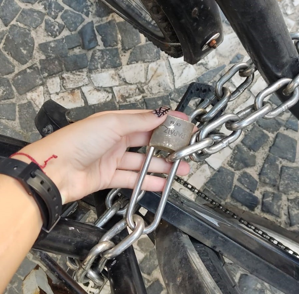 Nota Tomar conciencia terraza Jovem escapa do 'golpe do cadeado' e usa a web para encontrar dono de bike  em SP | Santos e Região | G1