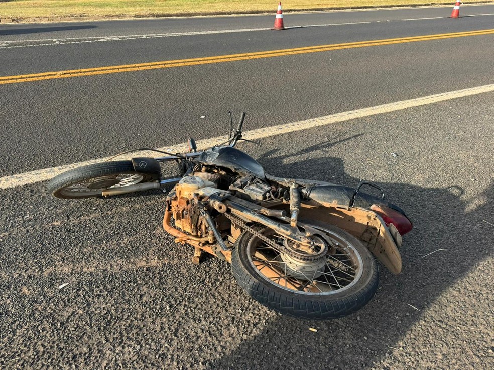 Motociclista morre em Cedral (SP) &mdash; Foto: Arquivo pessoal