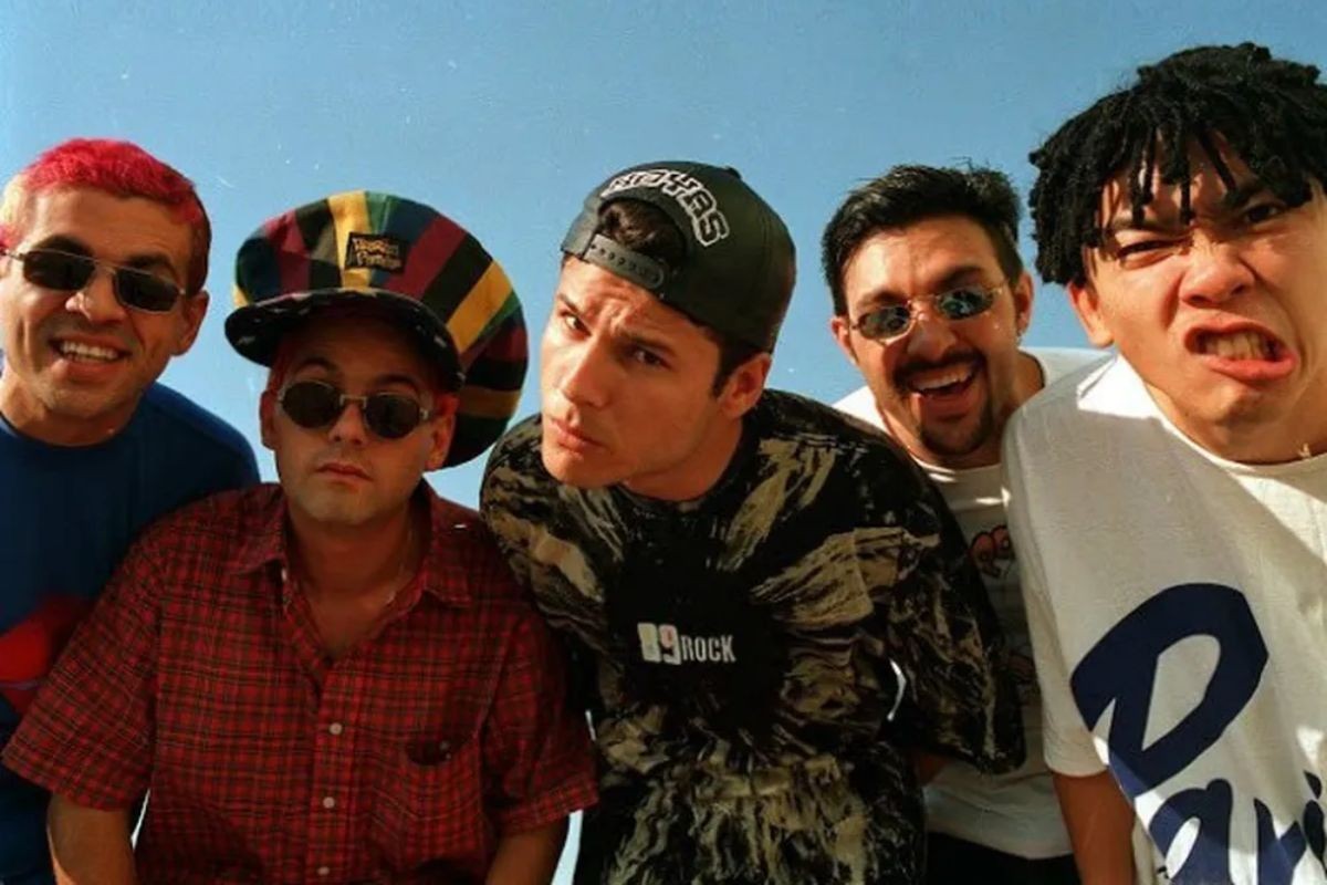 Pelados em Santos: conheça a história da música de maior sucesso dos Mamonas Assassinas