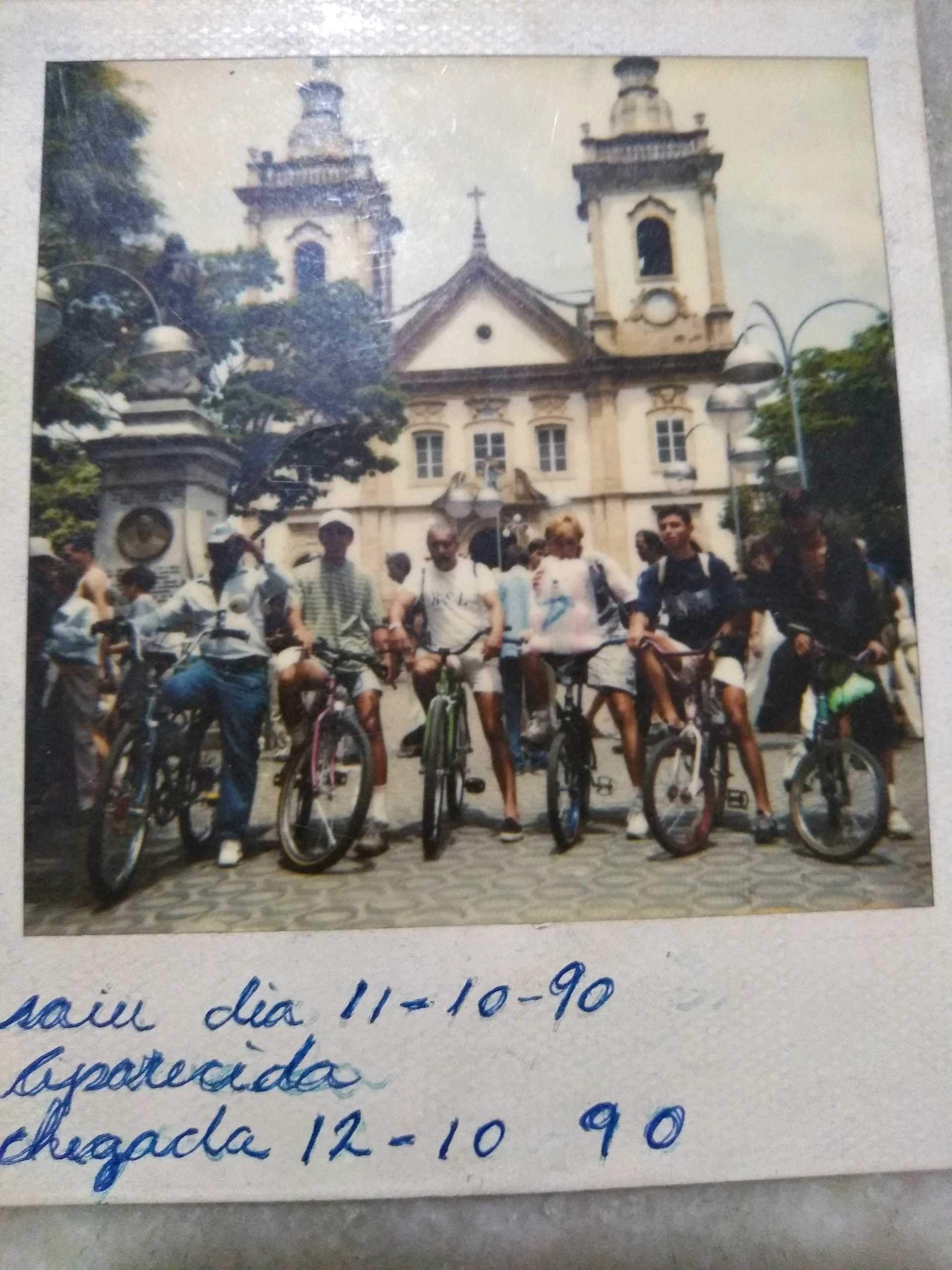 Após 31 anos pai e filho pedalam 136 quilômetros até Aparecida e ...