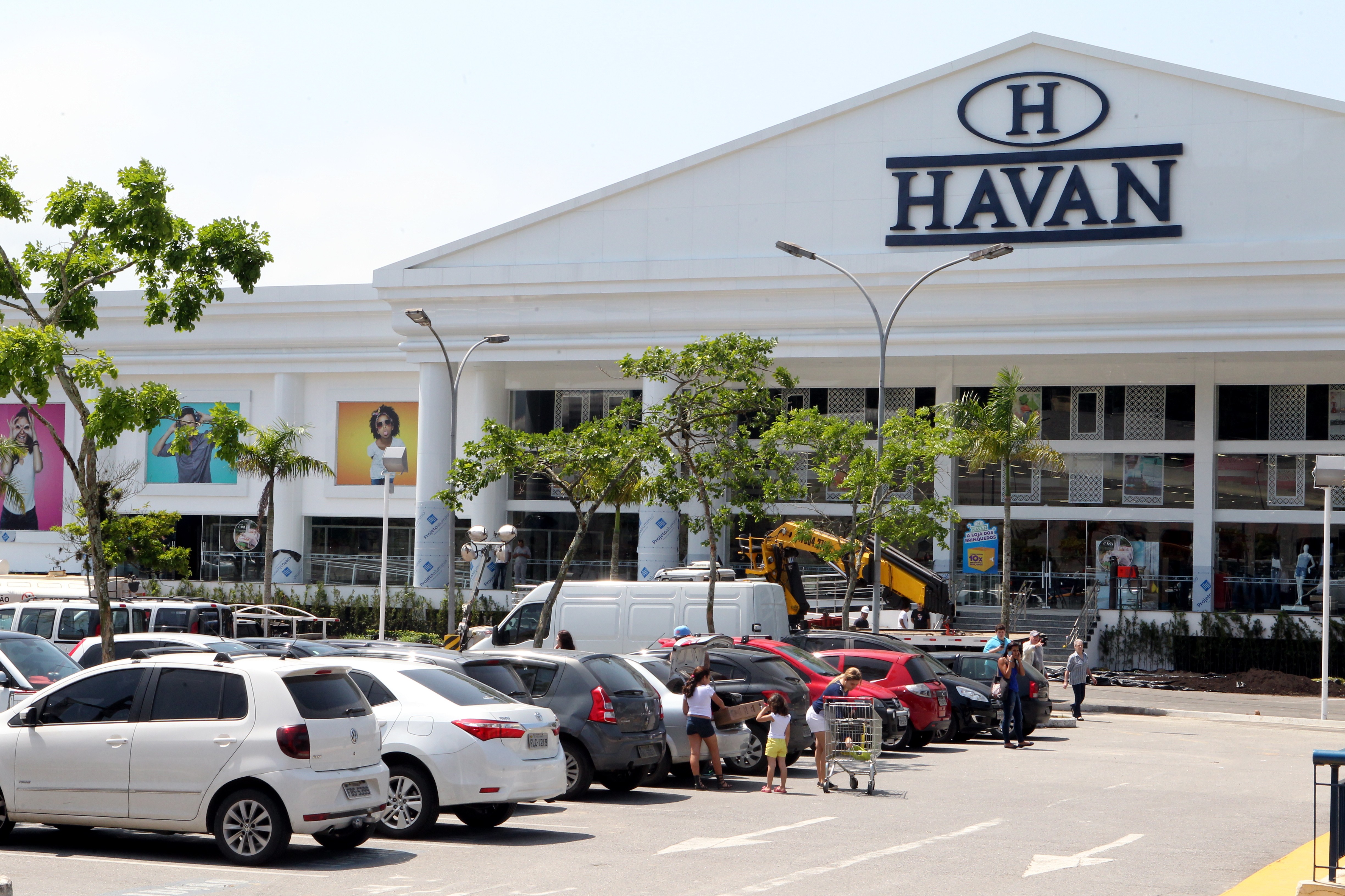 Funcionária é demitida após testemunhar contra a Havan e empresa é condenada em Praia Grande