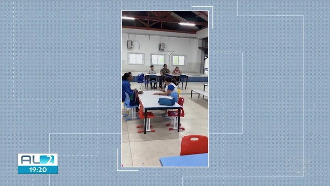 MP-AL identifica falta de professores e de água potável para alunos da EJAI em Maceió