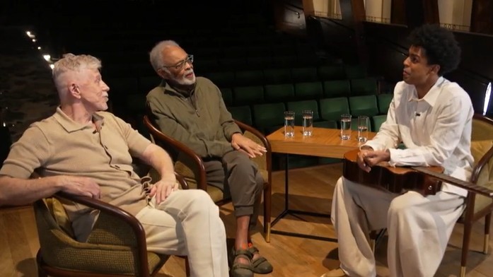 Gilberto Gil conhece ator que vai interpretá-lo e aprova escolha: 'O coração sorriu'; VÍDEO 