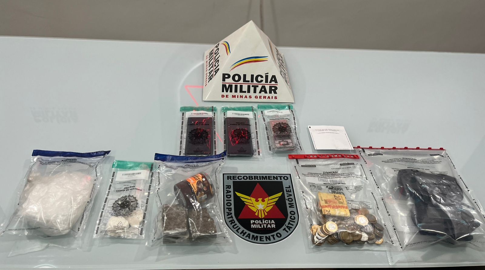 Jovem preso com drogas e drone em Governador Valadares