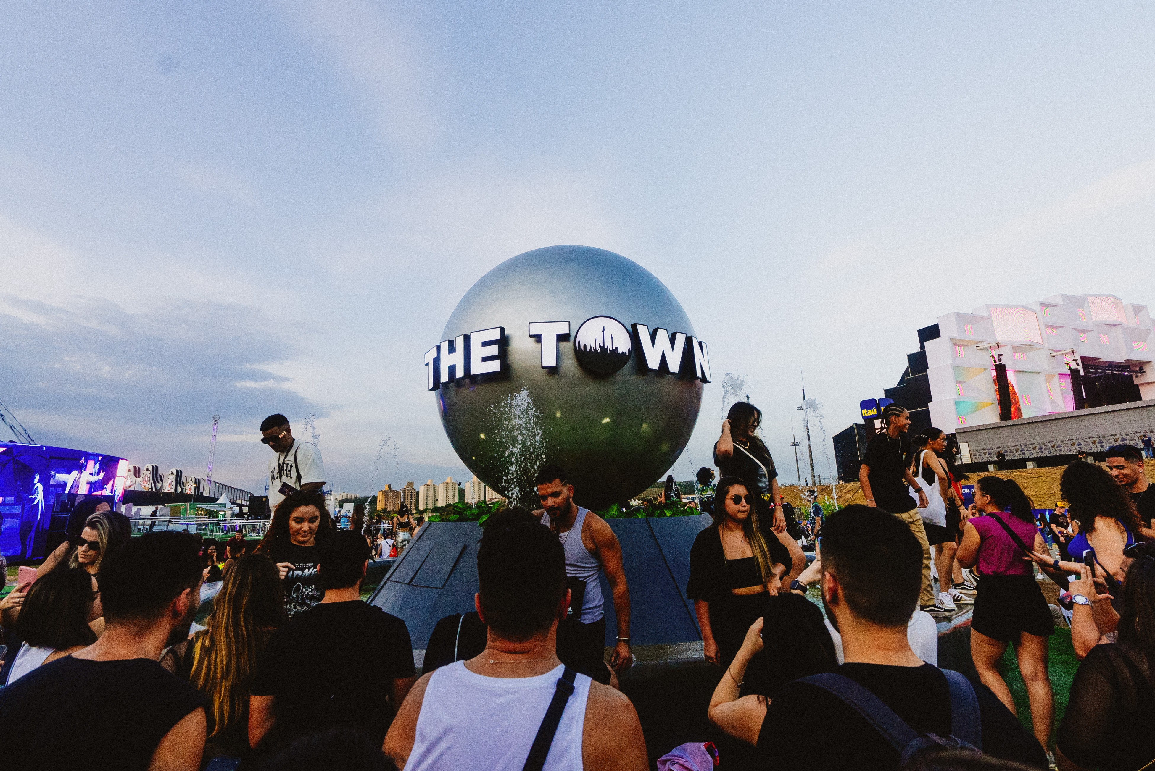 Como comprar e ativar seu ingresso digital para o The Town 2025?