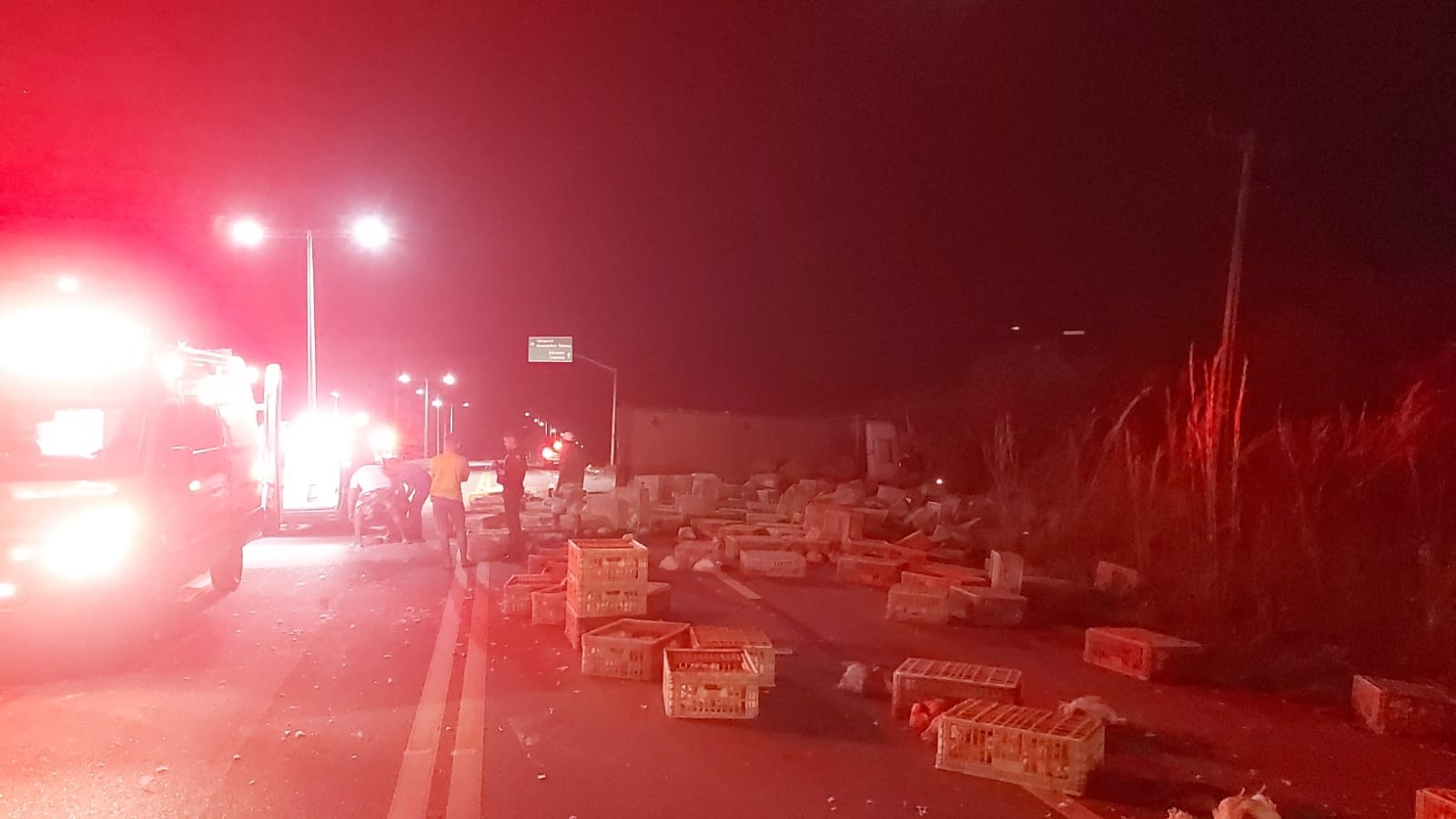 Seis pessoas da mesma família morrem em acidente entre carro e caminhão no interior do Ceará
