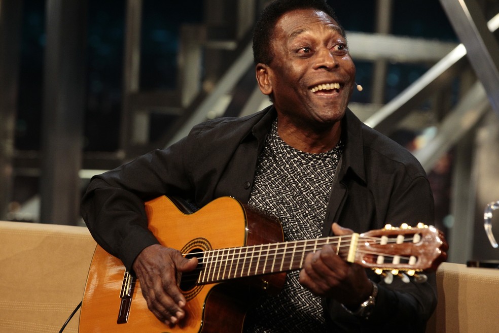Pelé no programa do Jô Soares na Rede Globo, em São Paulo — Foto: Arquivo A Tribuna