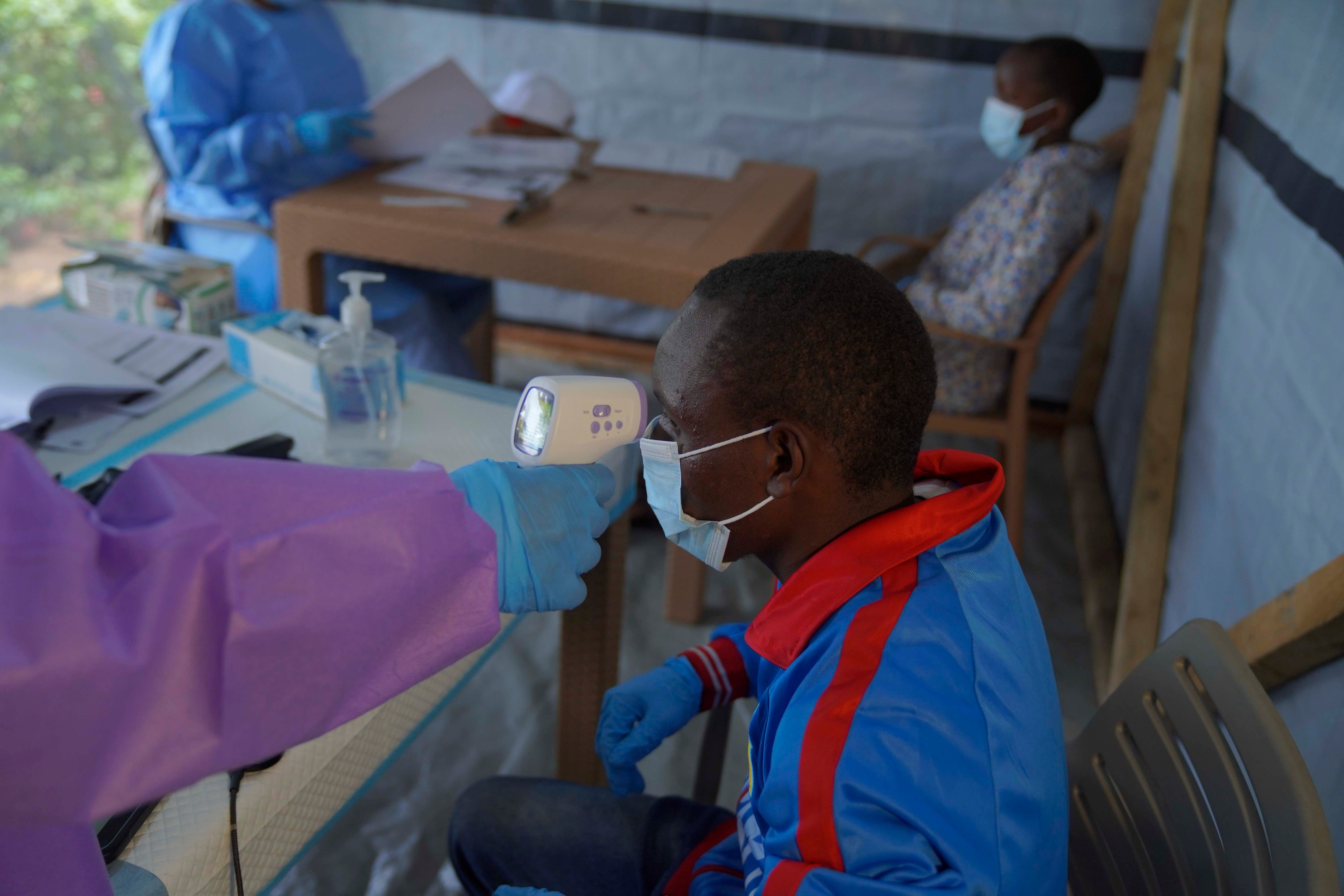 Região: Casos de Ebola passam de 10 mil no Congo
