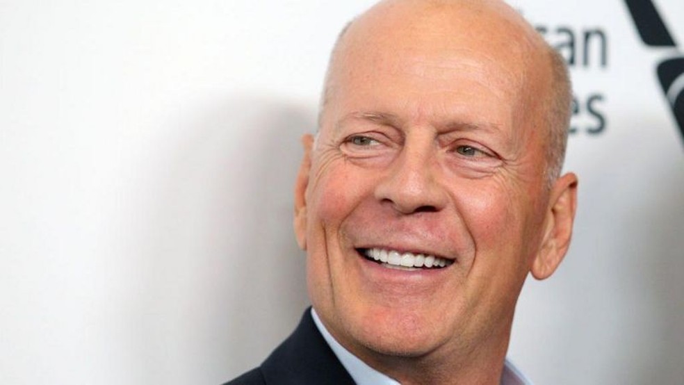 Bruce Willis foi diagnosticado com afasia progressiva primária — Foto: GETTY IMAGES via BBC