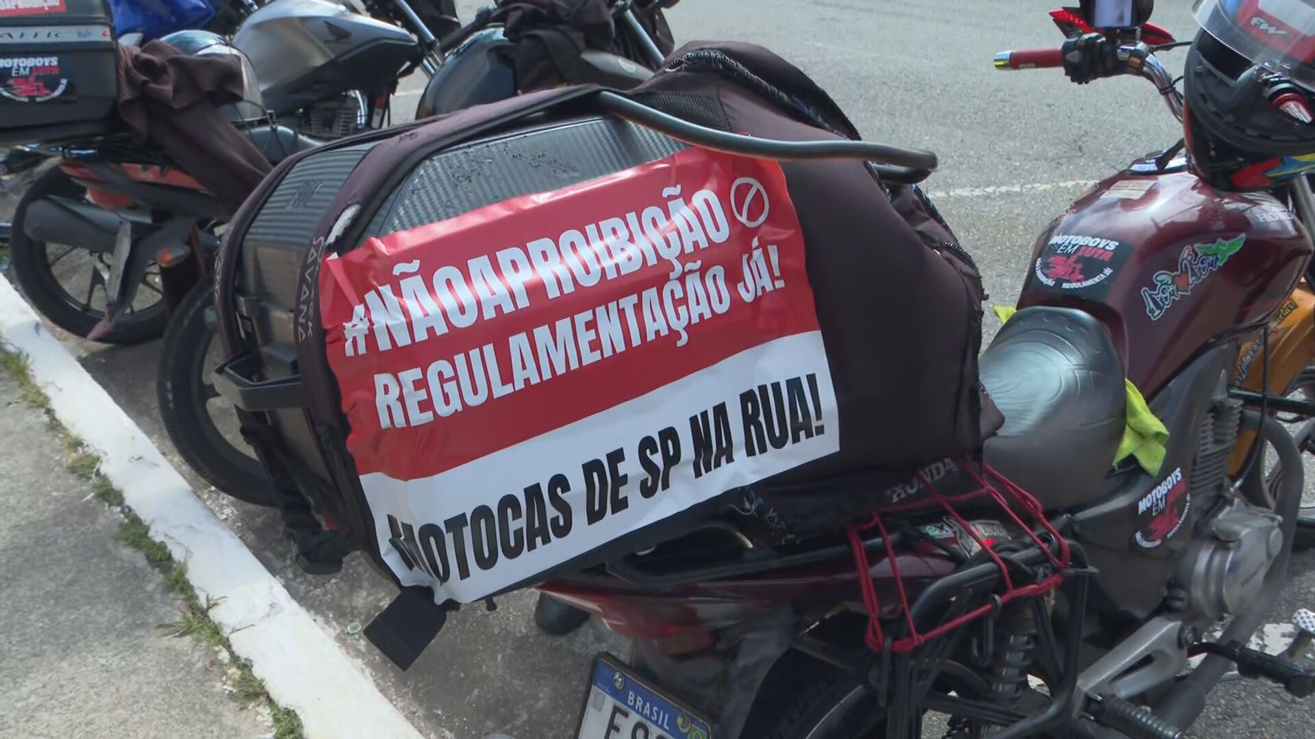 Motociclistas fazem ato pela regulamentação do mototáxi e fim da apreensão de veículos na cidade de SP: 'Queremos trabalhar'