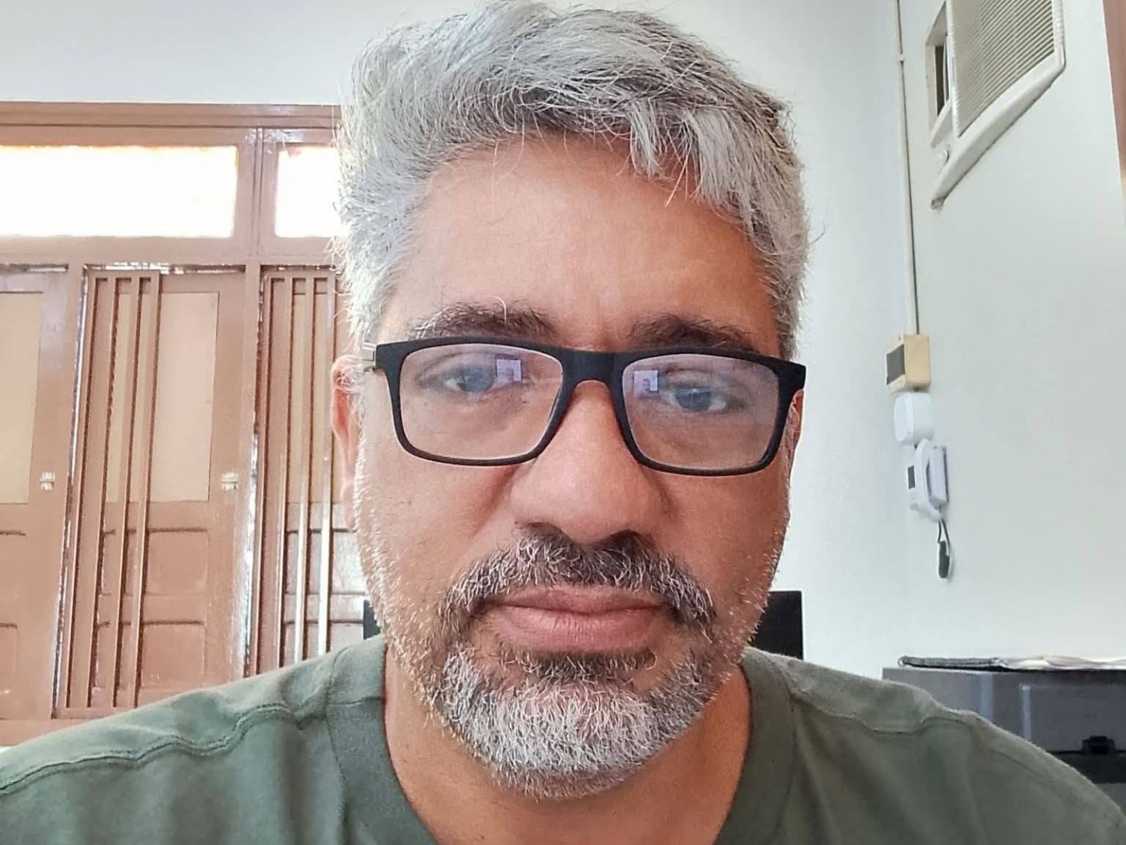 Advogado ferido em desabamento de ponte recebe alta de hospital no Acre: 'Ainda requer cuidados', diz família