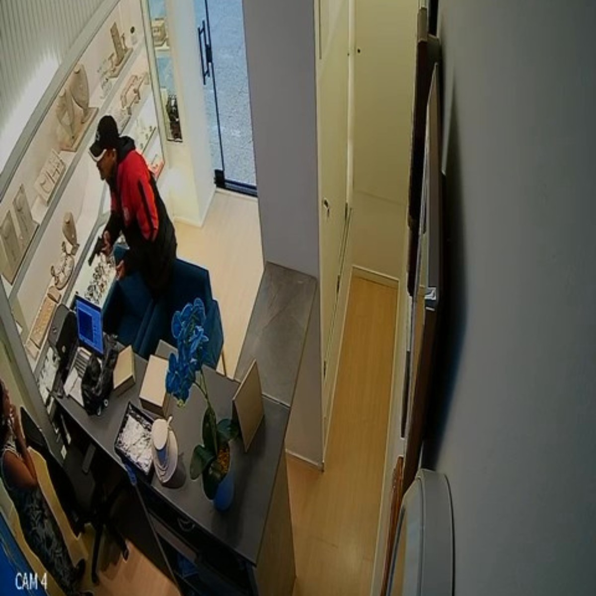 Joalheria é assaltada pela terceira vez em menos de um ano em Sumaré