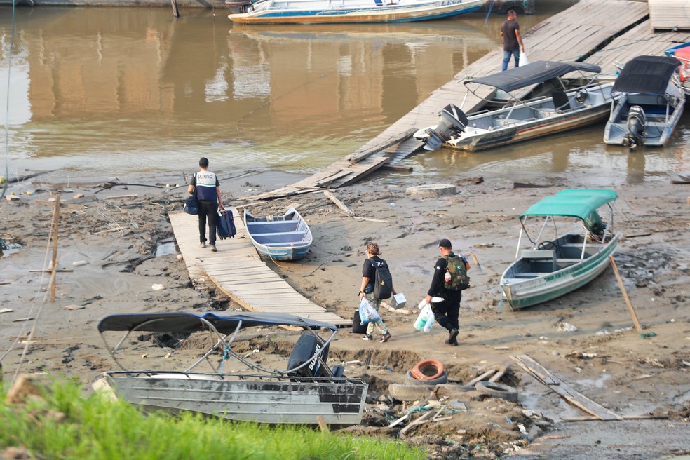 Porto de Manacapuru, no Amazonas, durante a seca de 2023 — Foto: Antônio Lima/Secom