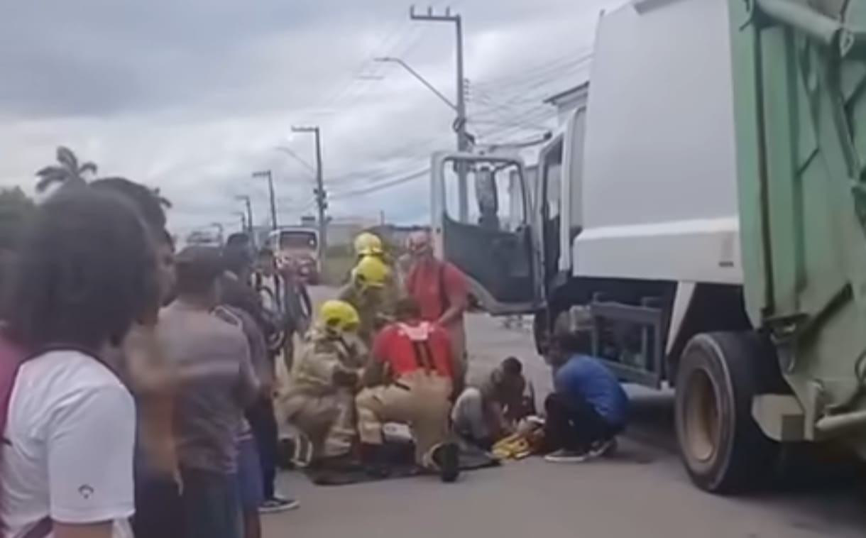 Criança fica ferida após acidente com caminhão de lixo em Propriá