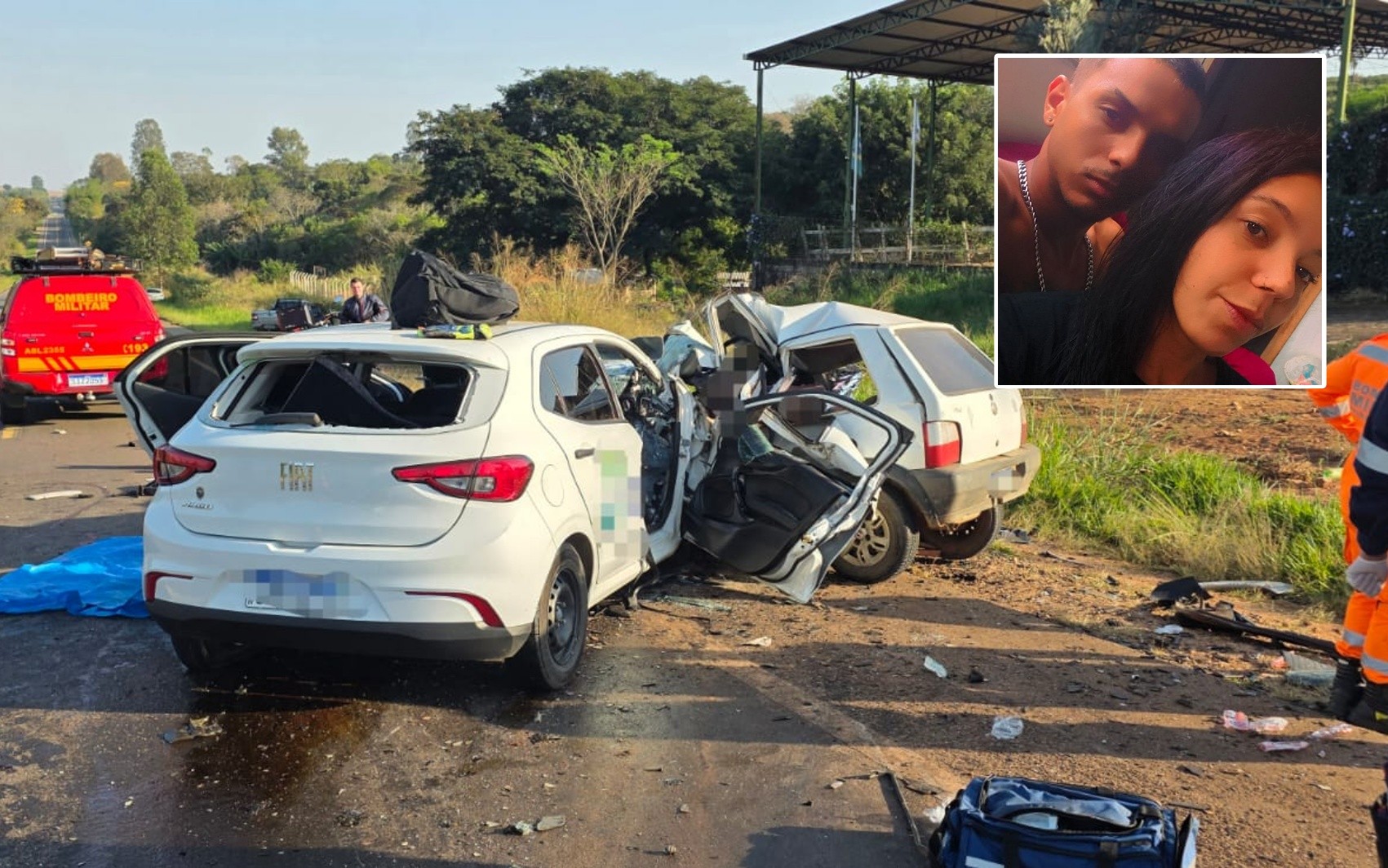 Batida entre dois carros deixa três pessoas mortas e duas feridas no Sul de MG