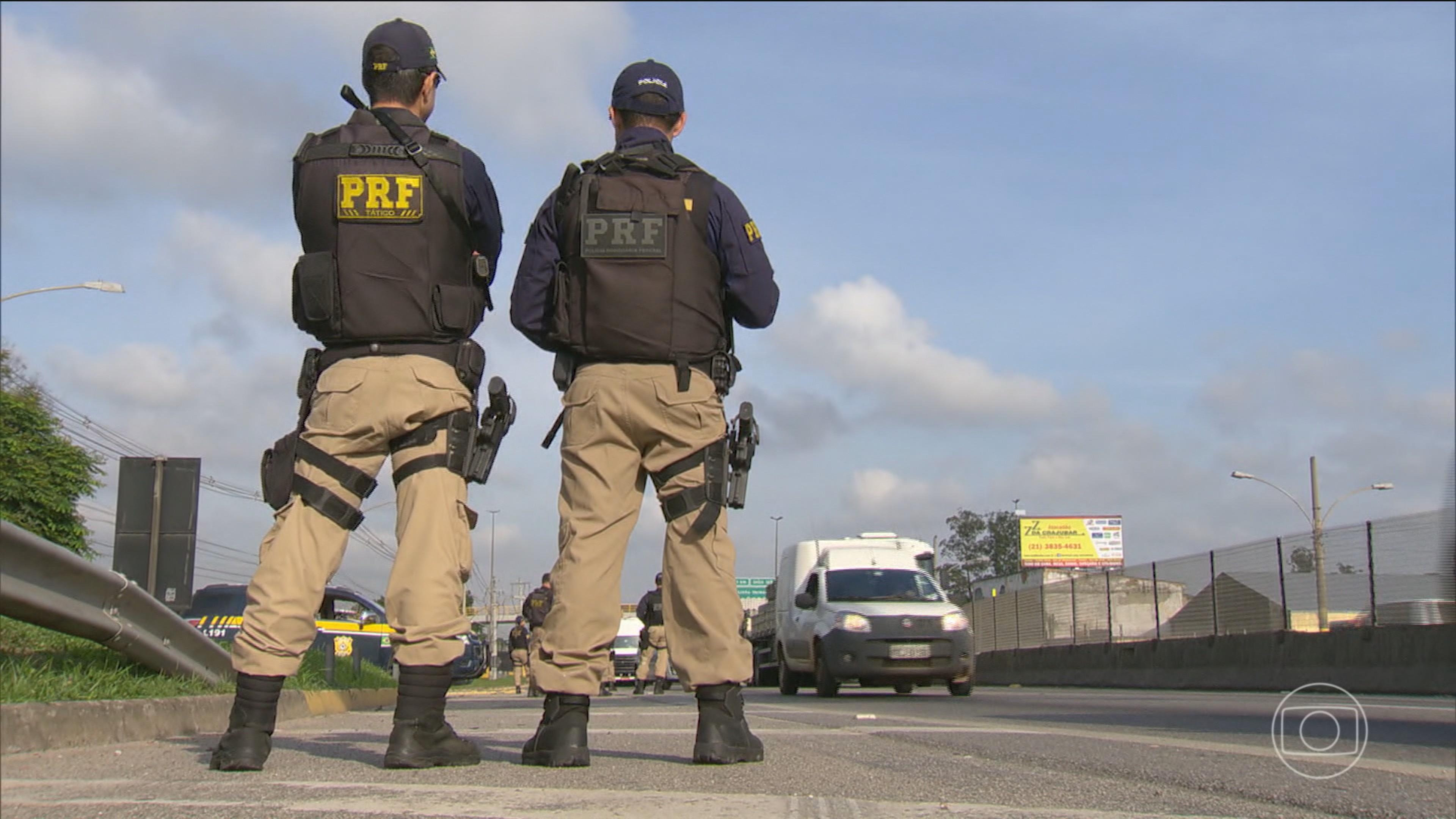 Operação policial no Rio aumenta preocupação com a segurança também em países vizinhos