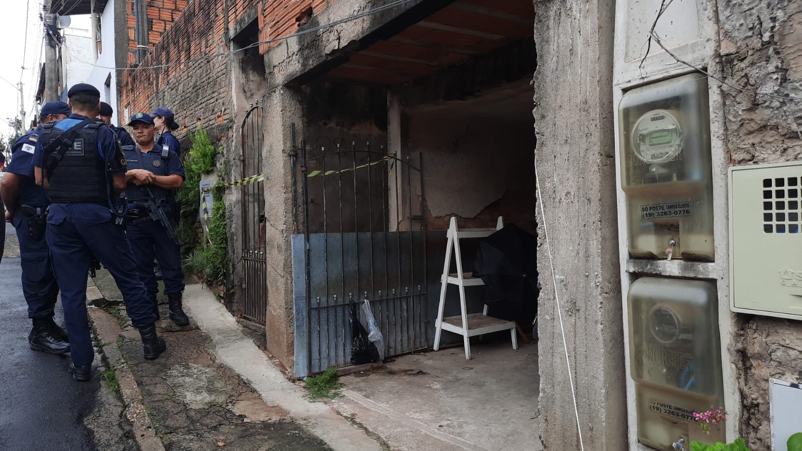 Mulher é encontrada morta dentro de casa em Campinas, e polícia investiga feminicídio