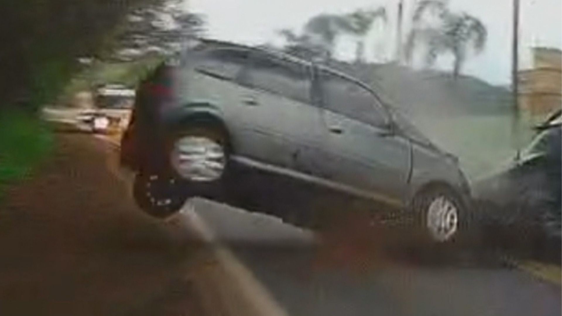 VÍDEO: Câmera frontal registra batida forte que matou motorista no Noroeste do RS