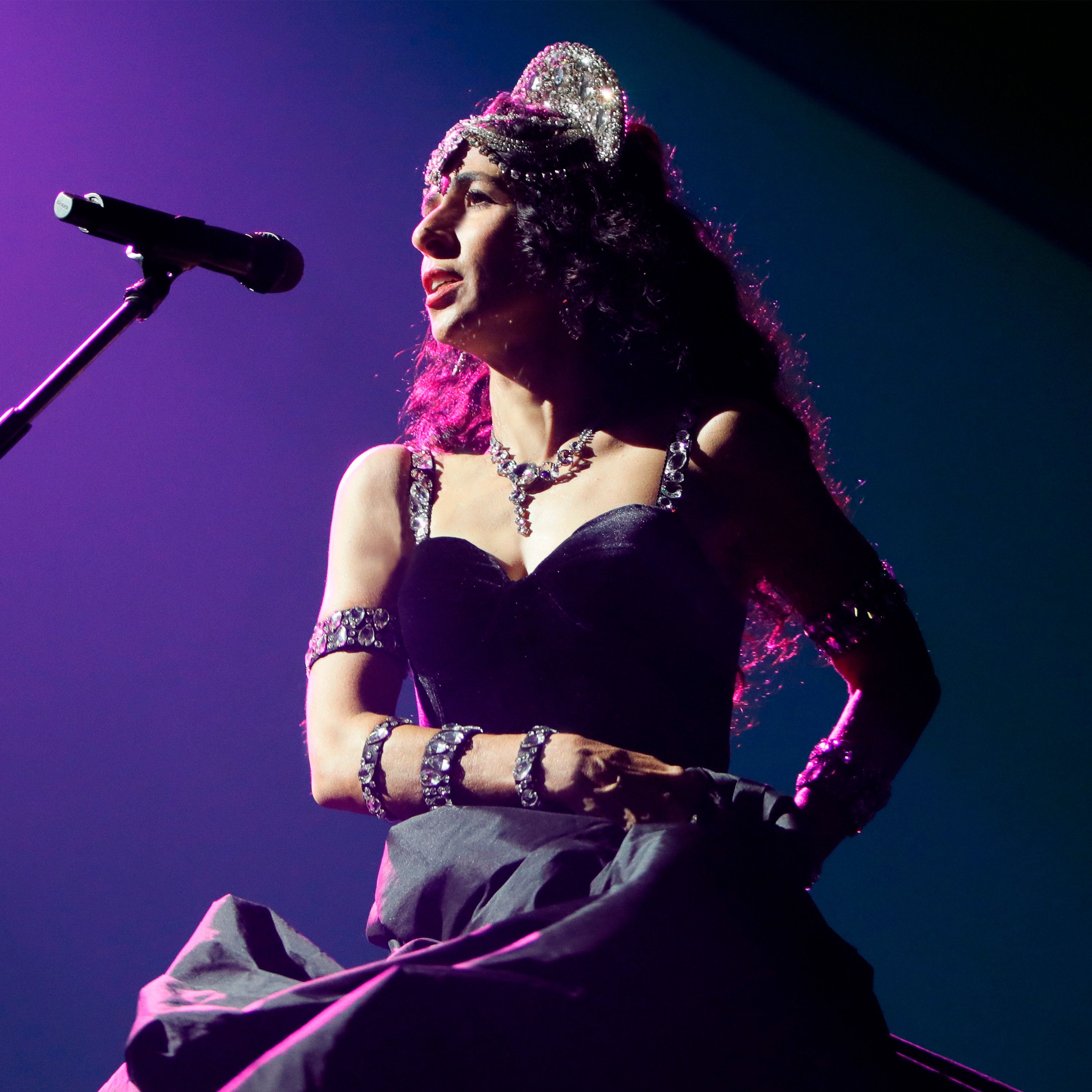 Marisa Monte compensa imperfeição de álbum anterior com disco de intérprete captado na turnê do show 'Portas'