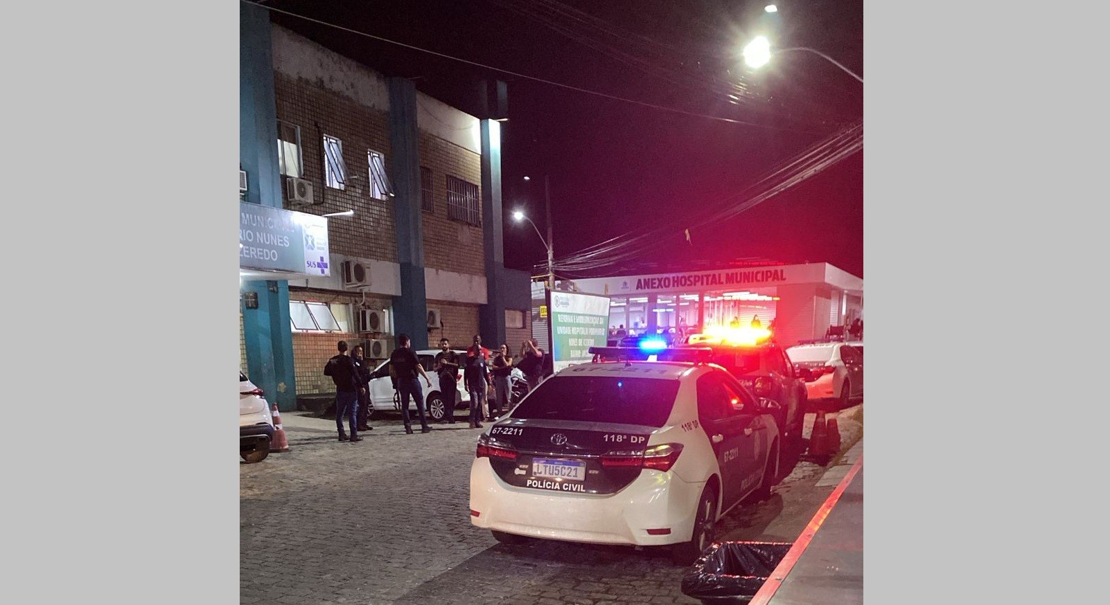 Policial é baleado durante troca de tiros com traficante em Saquarema