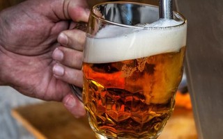 Por que jovens bebem cada vez menos lcool?