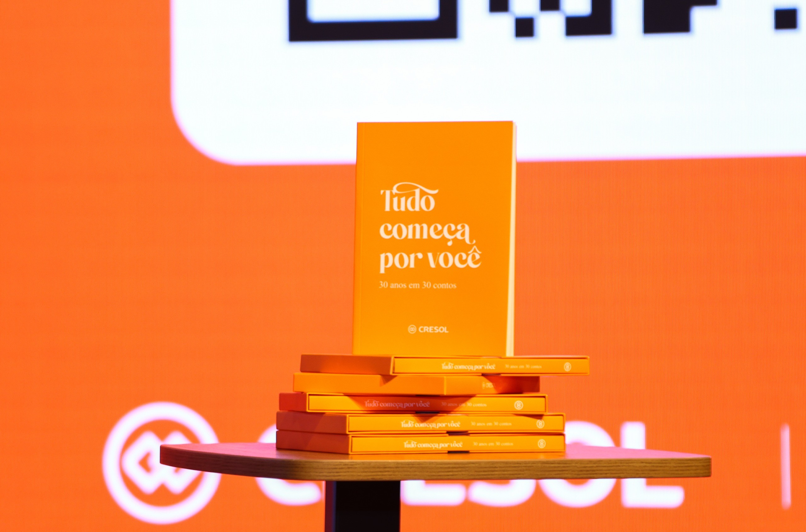 Cresol celebra 30 anos com lançamento de livro e documentário 