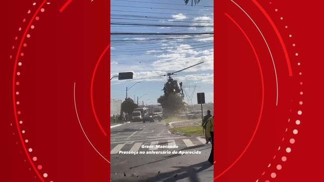 Helicptero da PM bate em placa de trnsito durante pouso