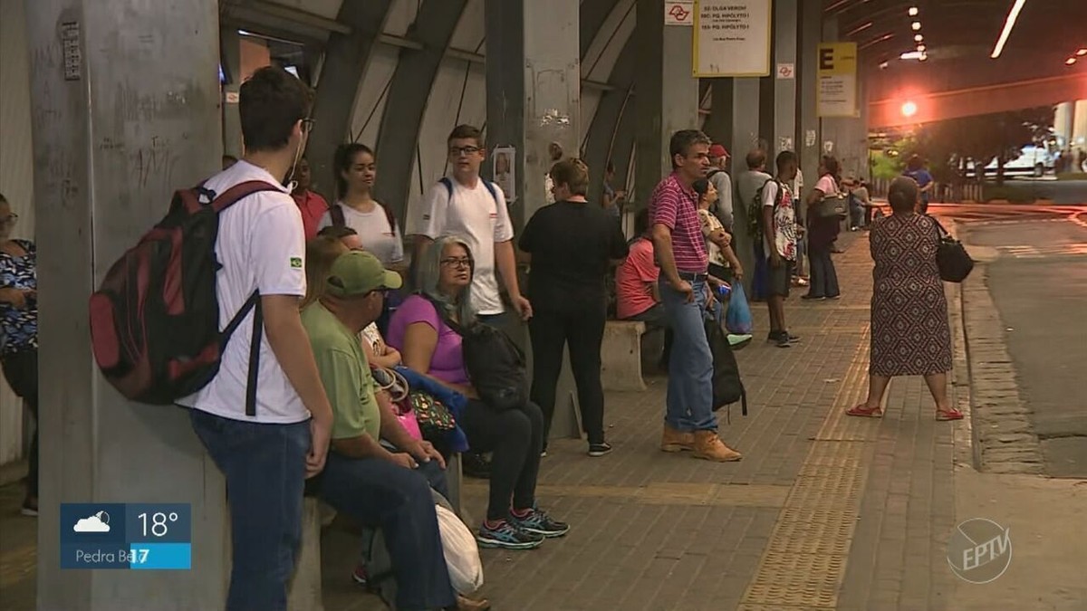 Banco Caruana começa a retirar 32 ônibus da Viação Limeirense