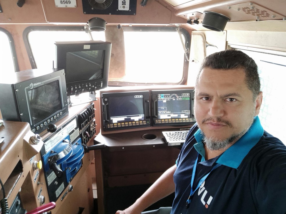 Vinicios Dutra Marques, maquinista de trem: "buzinaço" na hora da virada — Foto: Divulgação/VLI