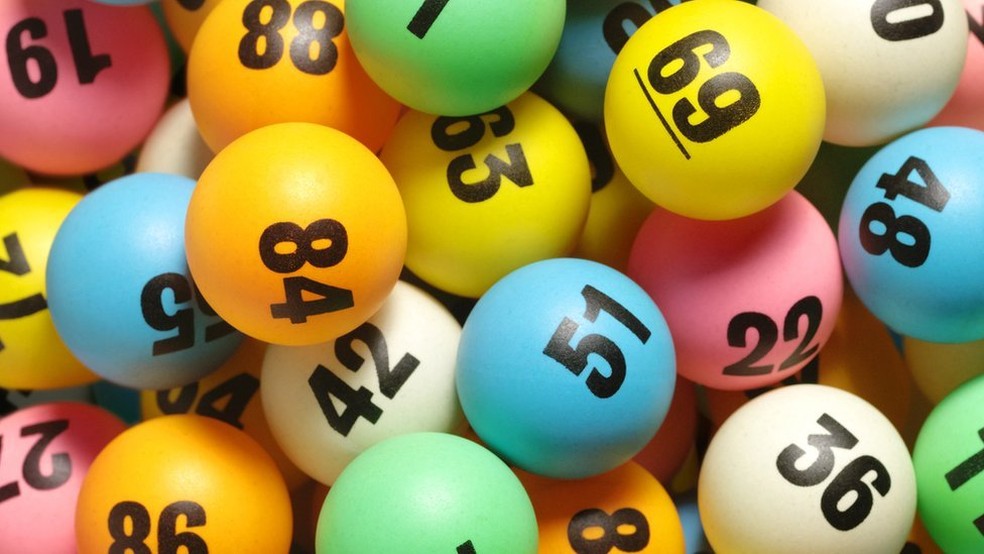 'Tanto faz você jogar os números que você sonhou ou 1, 2, 3, 4, 5 e 6', diz professor. — Foto: Getty Images via BBC