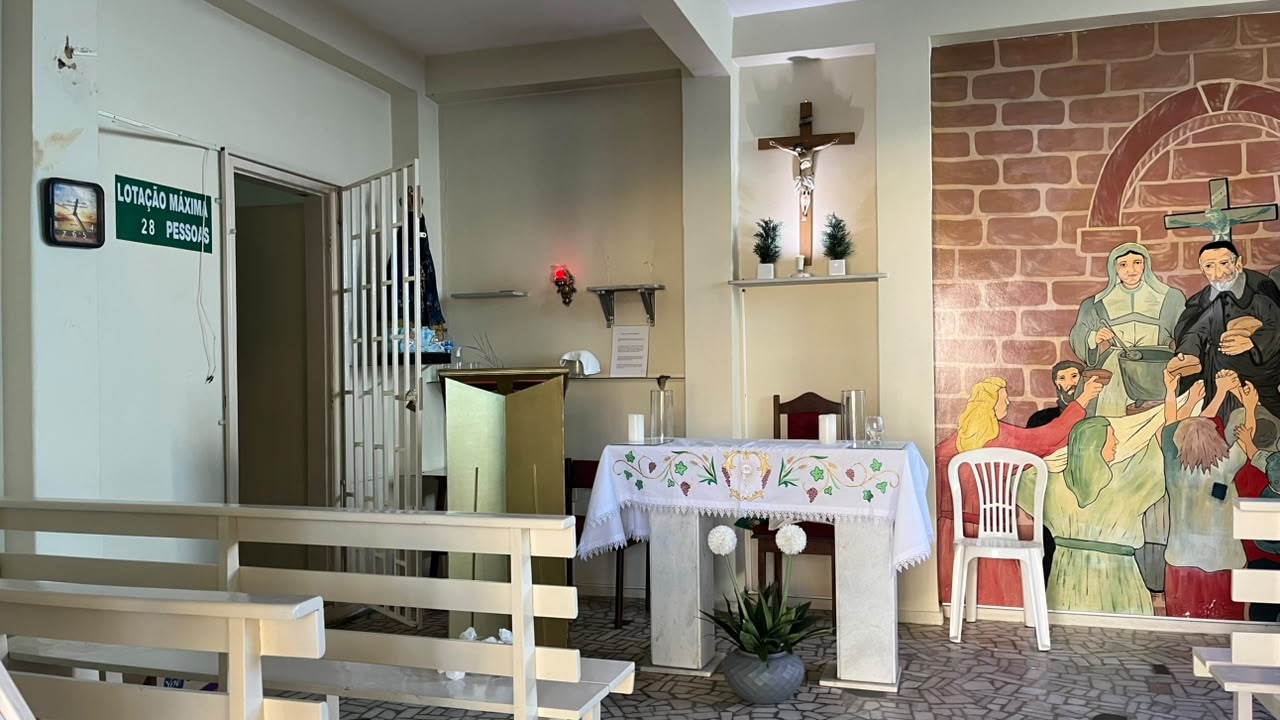 Sacrário com hóstias e outros objetos são furtados de capela em Governador Valadares