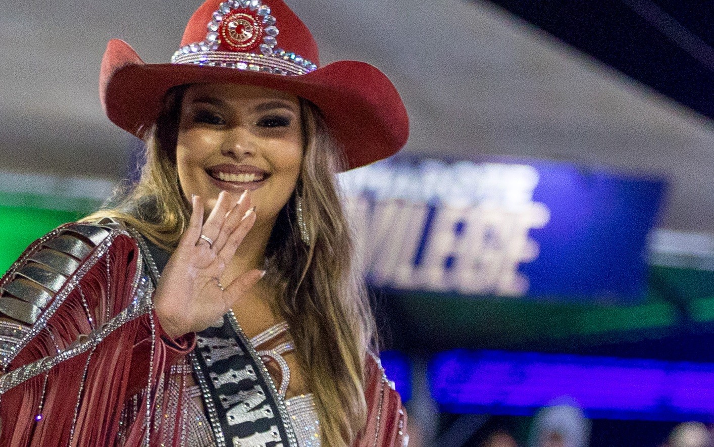 Rodeio no interior de SP elege rainha plus size: 'autoestima às meninas fora do padrão, mostra que a gente também arrasa', diz jovem