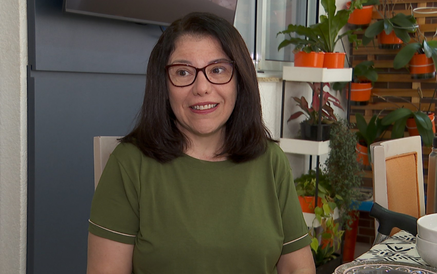 Farmacêutica descobre doença rara e sem cura após mudanças no sono: 'Comecei a gritar enquanto dormia'