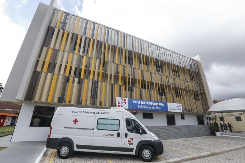 Homem morre após sofrer mal súbito em frente à Policlínica Metropolitana, em Belém