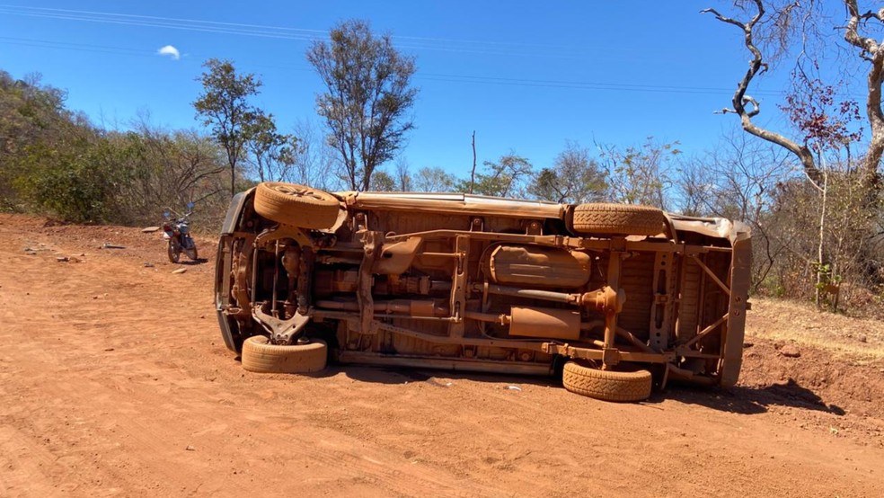 Vereadora morre em acidente de trânsito na zona rural de Landri Sales, no interior do Piauí — Foto: Reprodução