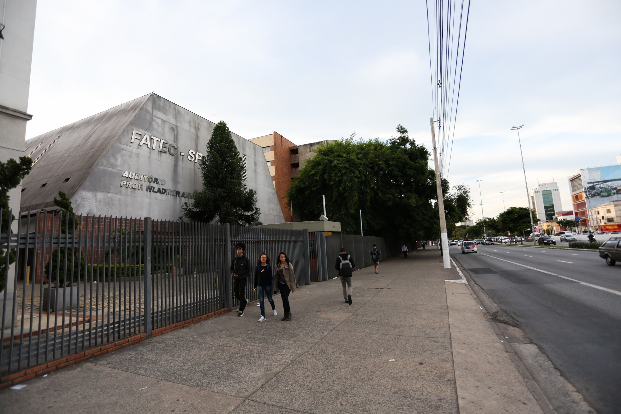 Fatec abre inscrições para isenção ou desconto da taxa do vestibular; veja quem pode participar