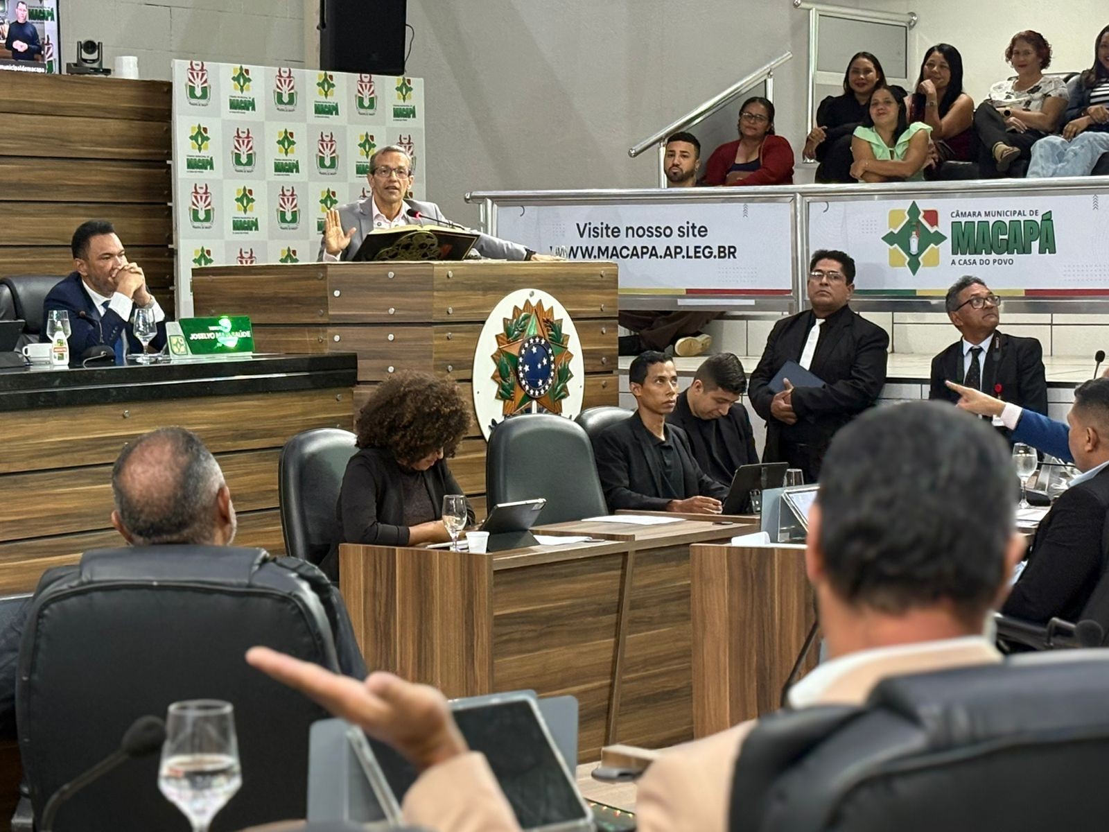 Pedro DaLua completa 40 dias como prefeito interino de Macapá; confira os principais pontos da gestão