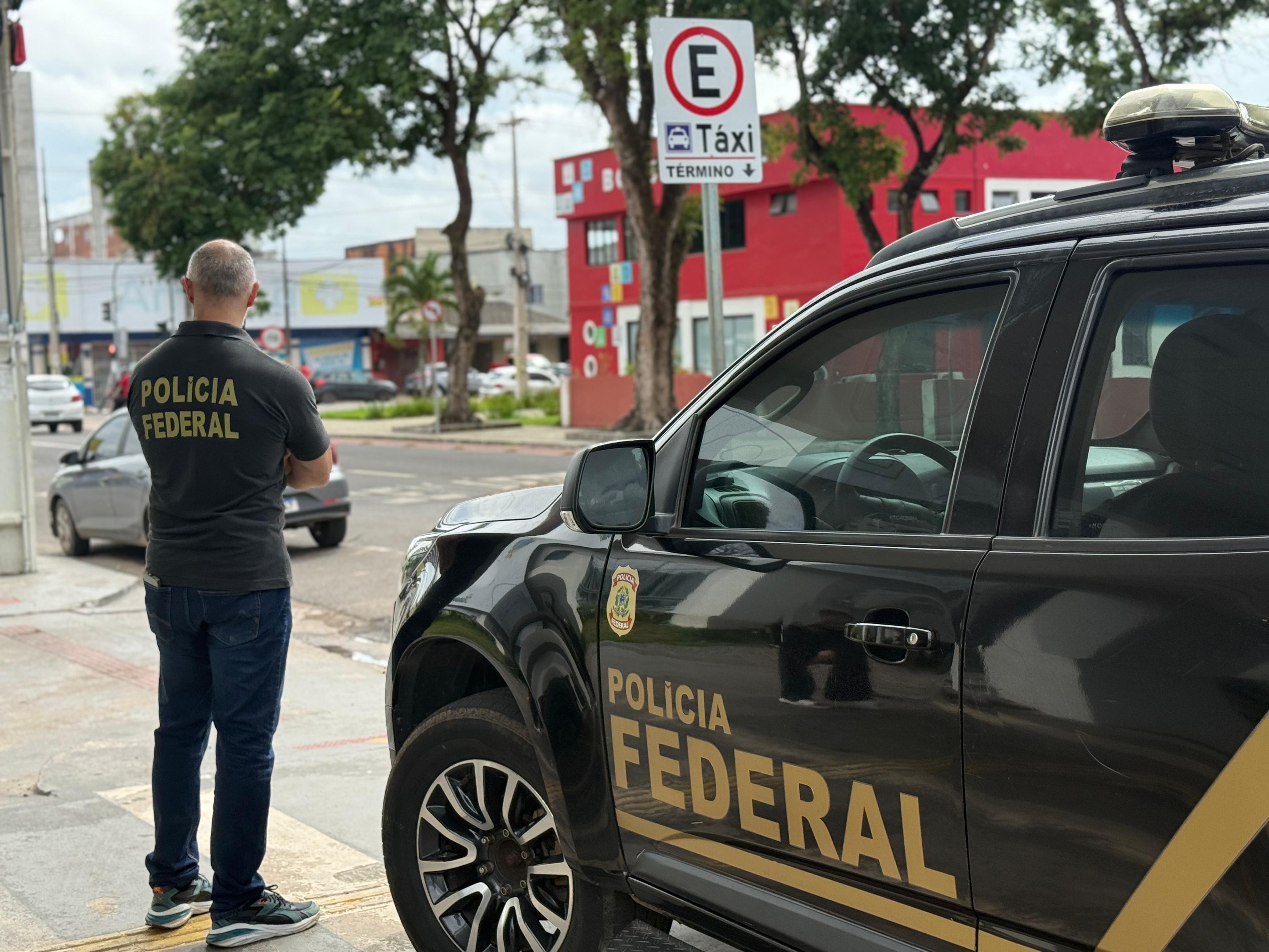 PF prende mulher que recrutava 'mulas' para tráfico internacional de drogas no Amapá