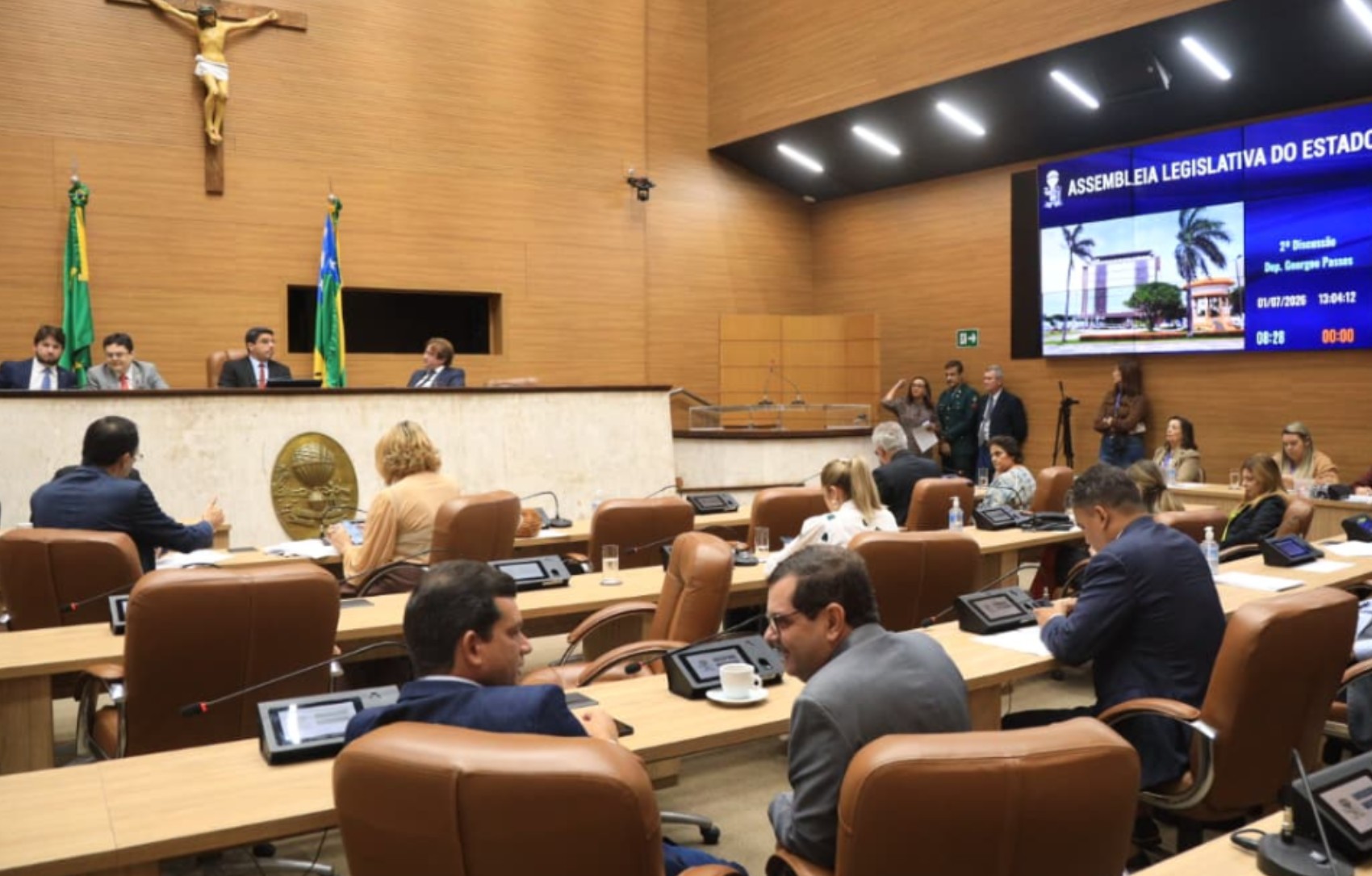 Alese aprova projeto que reestrutura e cria cargos para a área da saúde