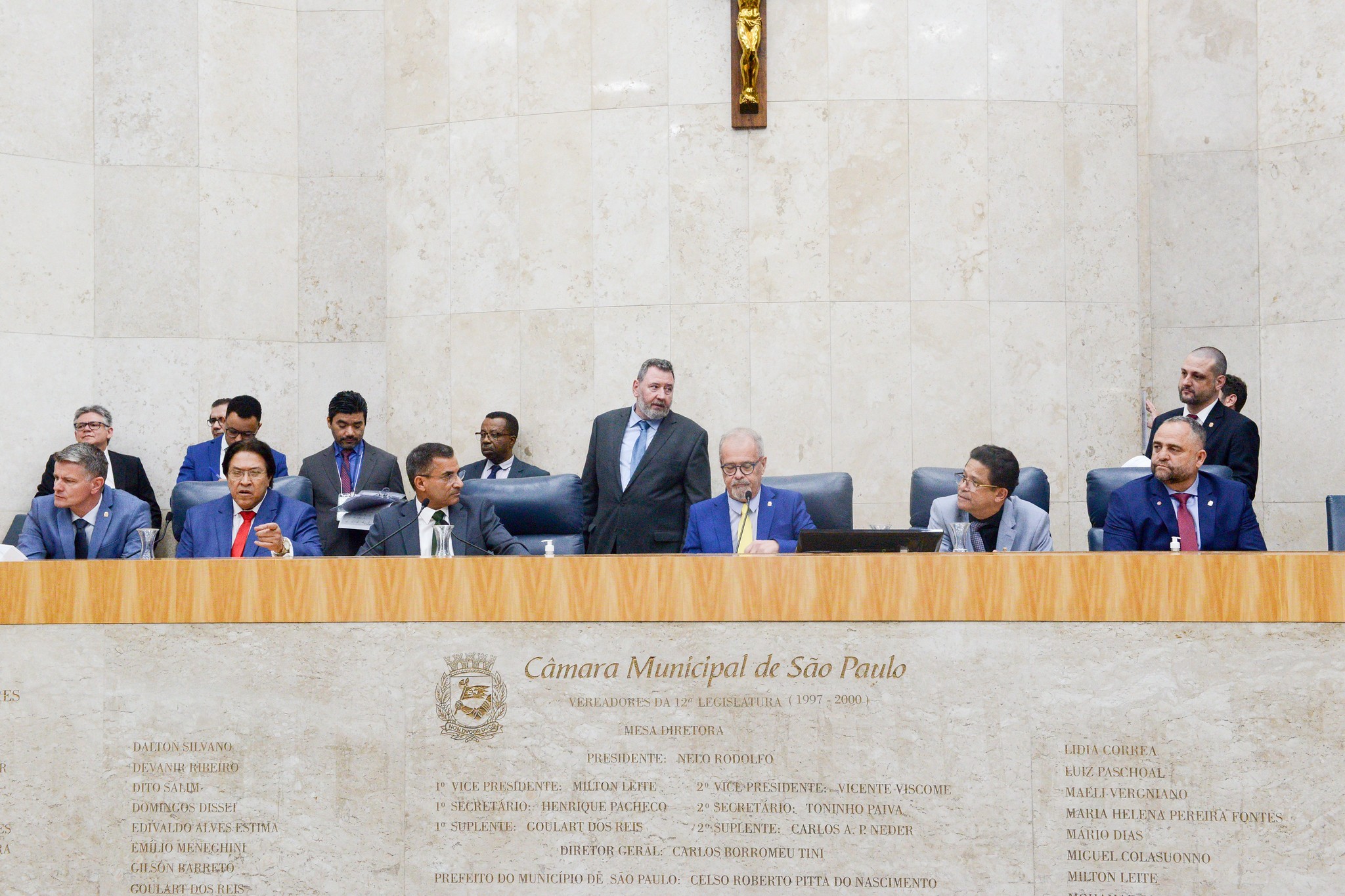 Vereadores de SP aprovam perdão de dívidas de IPTU para templos religiosos