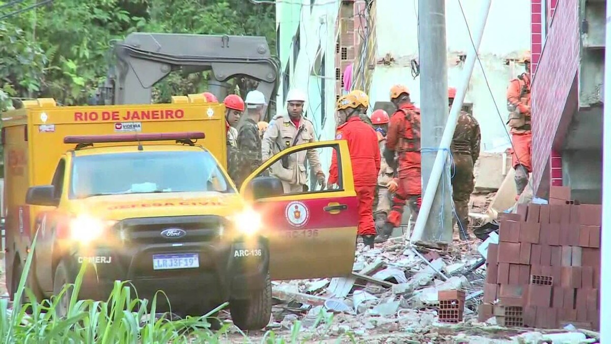 Bombeiros Encontram Mais Quatro Corpos Em Escombros Na Muzema Número De Mortos Chega A 16 Rio 