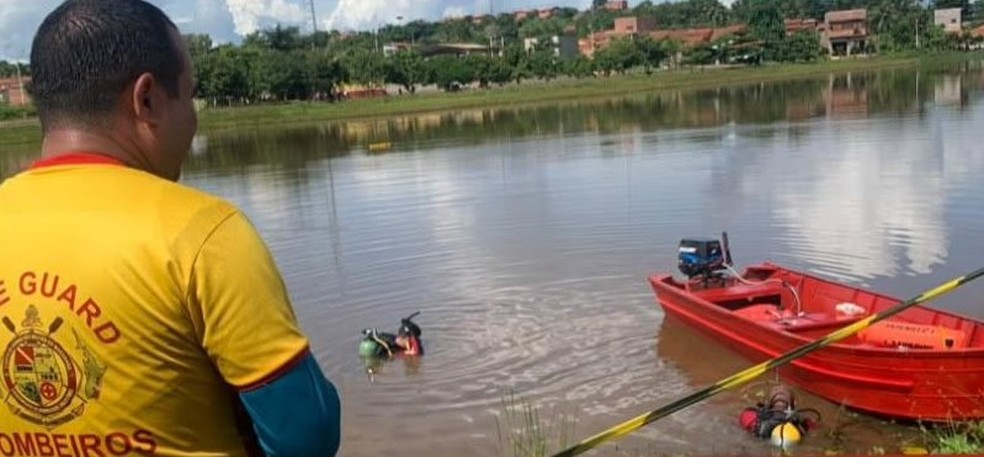 Bombeiros fazem buscas por jovem que desapareceu em açude no MA, após cair de moto aquática. — Foto: Divulgação/CBMMA