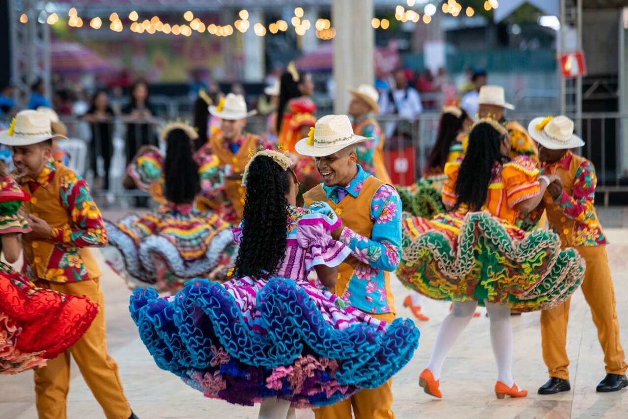 Arraial de Belô 2026 terá shows de Mumuzinho, Zé Vaqueiro e Felipe Araújo no Mineirinho
