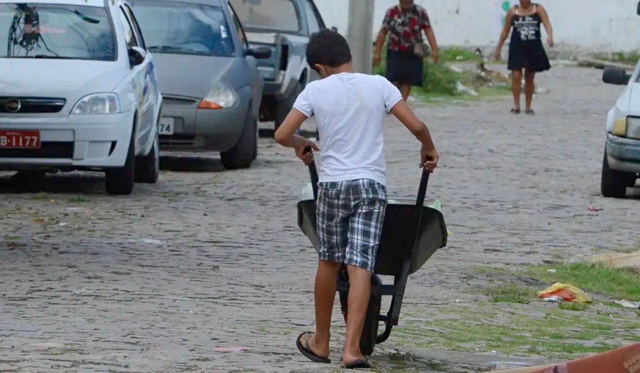 Denúncias de trabalho infantil crescem 45% em SP nos últimos 5 anos