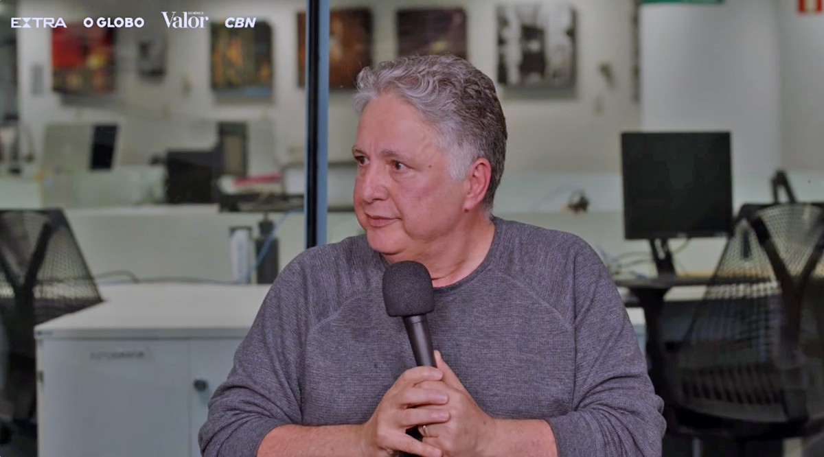 Garotinho defende modelo paulista para zerar a fila do Sisreg