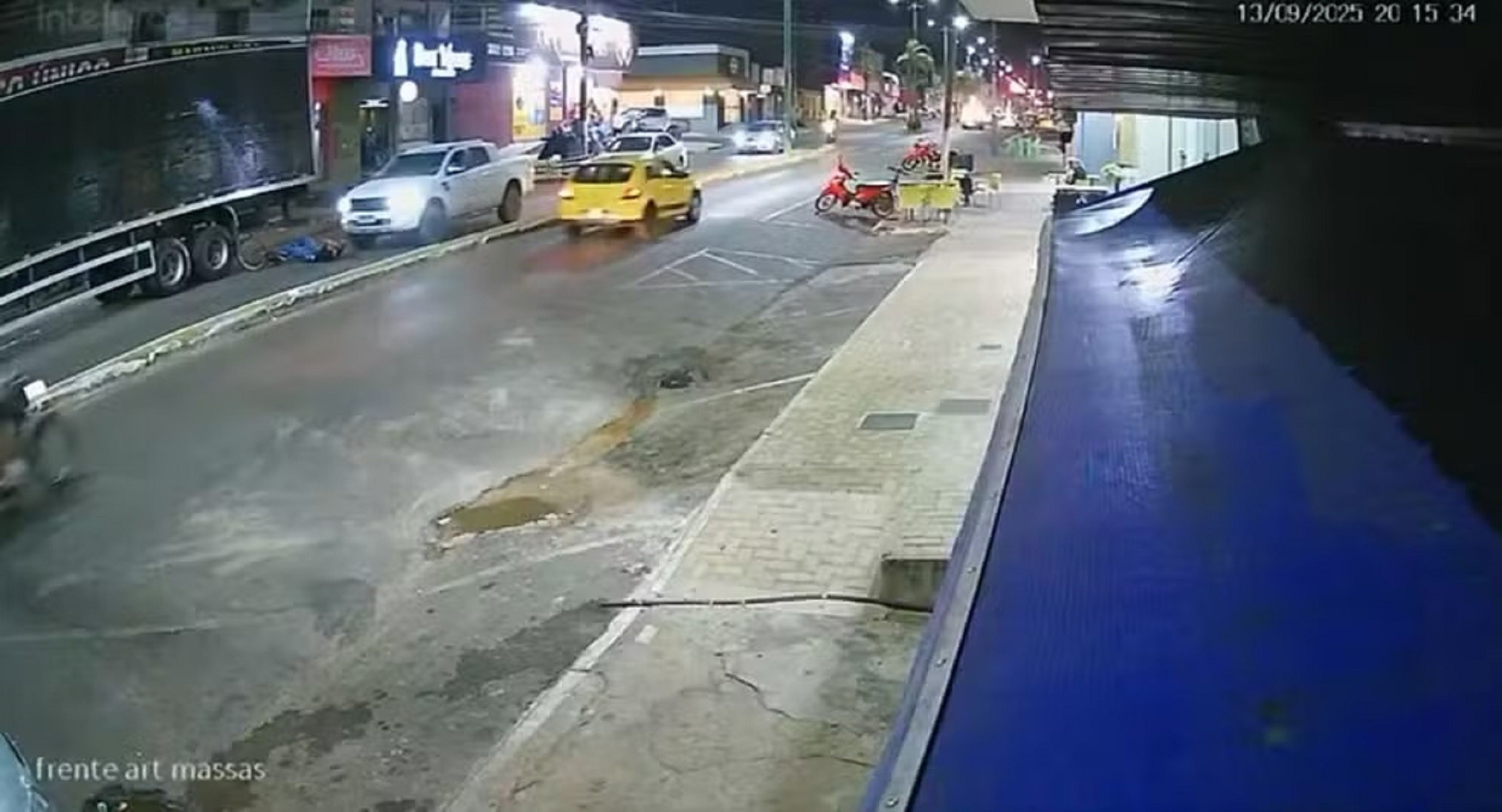 Motorista que atropelou idoso após acidente com caminhão não tinha carteira de habilitação, diz SSP
