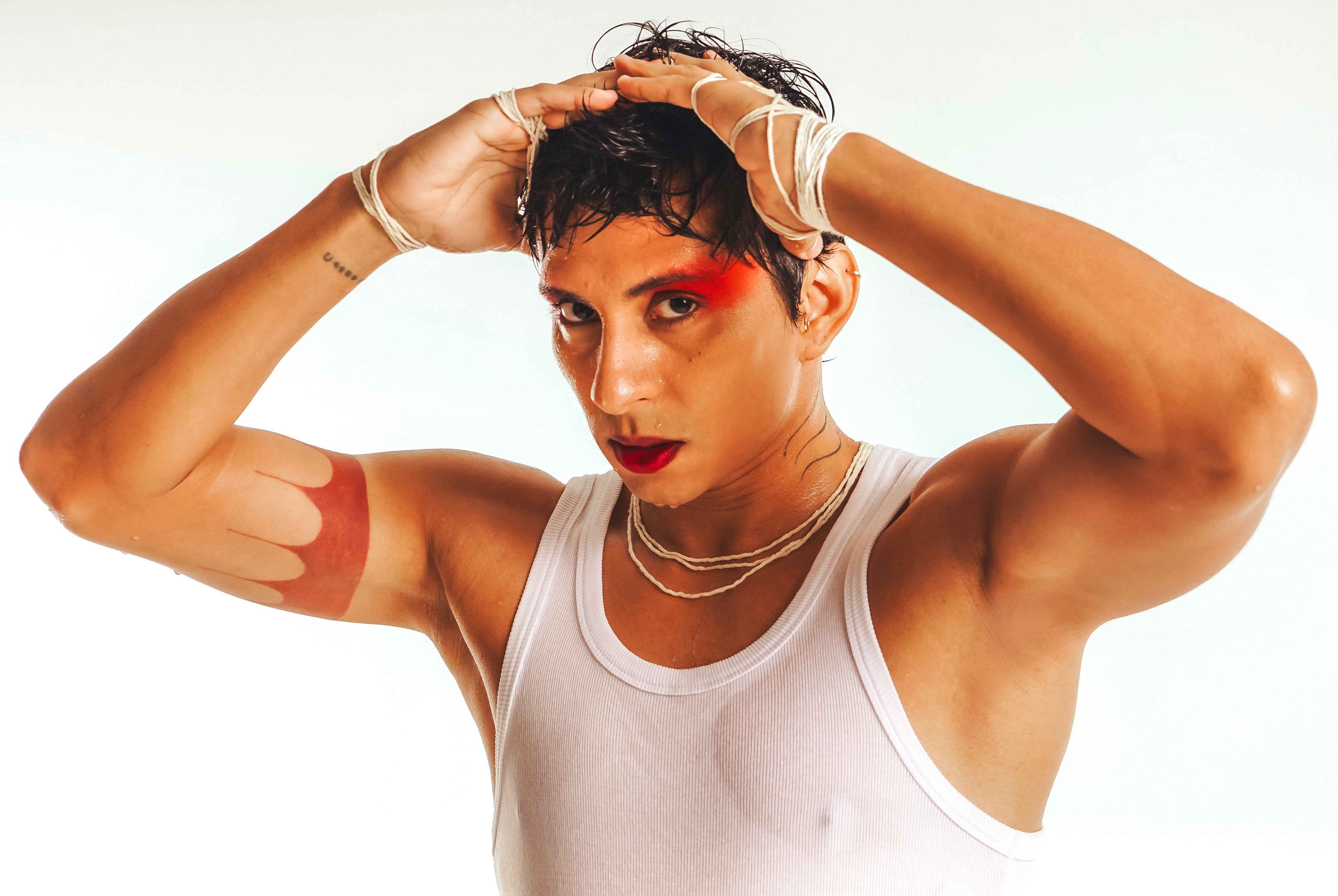 Artista do Amapá lança 3º álbum no estilo pop amazônico: ‘Bonito na vida é se apaixonar’ 