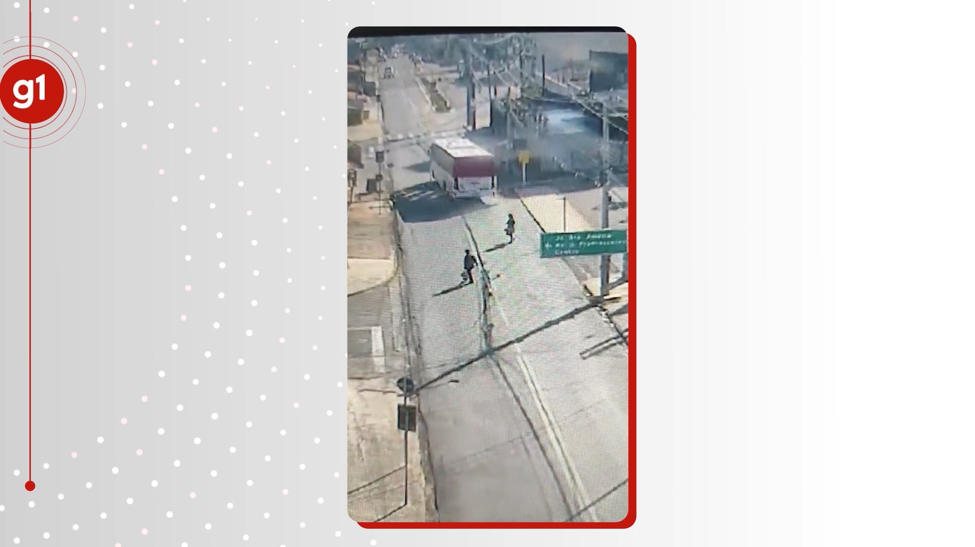 VÍDEO: motorista de ônibus esquece freio de mão e provoca acidente em Hortolândia