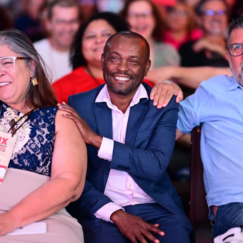 Presidente do Sintep-MT, Henrique Lopes destaca que o congresso é o principal espaço de decisão da categoria e momento de fortalecer a luta pela valorização profissional — Foto: Carandá Propaganda