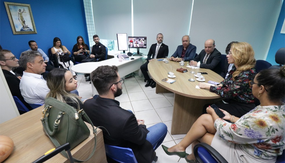 Reunião entre representantes de órgãos públicas e de companhias aéreas em RO — Foto: Ministério Público de Rondônia/Divulgação
